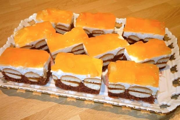 Ananasové rezy s piškótami - recept