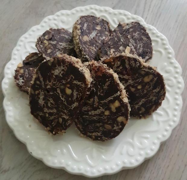 Recept na nepečenú čokoládovú mozaikovú roládu