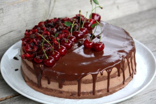 Čokoládovo-višňová torta - recept postup 8