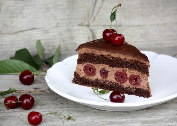 Čokoládovo-višňová torta - recept postup 9