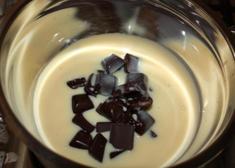 Čokoládový fudge cake - recept postup 1