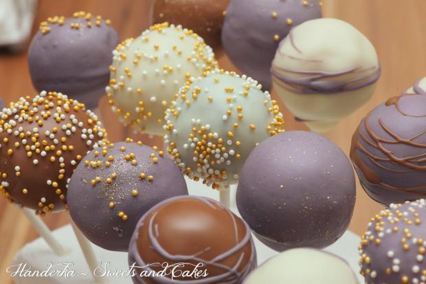 Svadobné cake pops  Autor: handerka