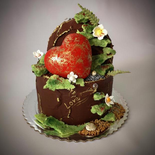 Torta z lásku s 3D srdcom z čokolády
