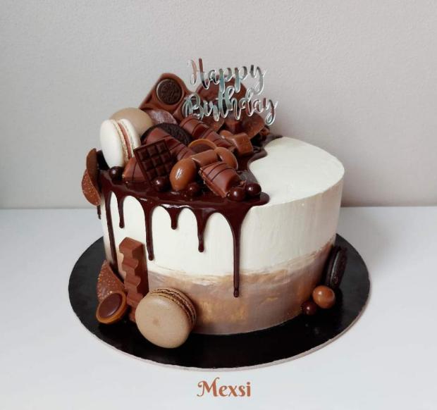 Torta s makronkami