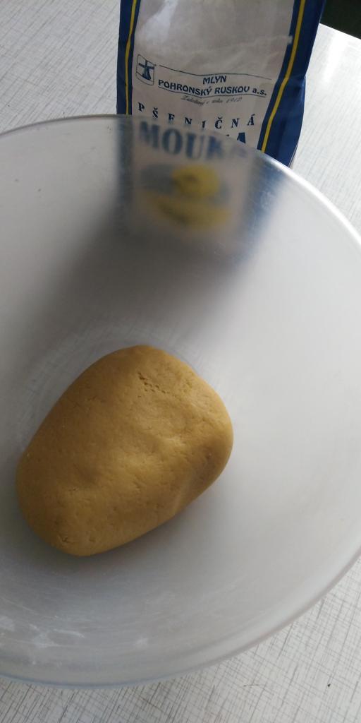 Medové rezy s piškótami - recept postup 2