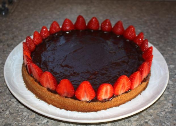 Smotanová torta s jahodami - recept postup 6