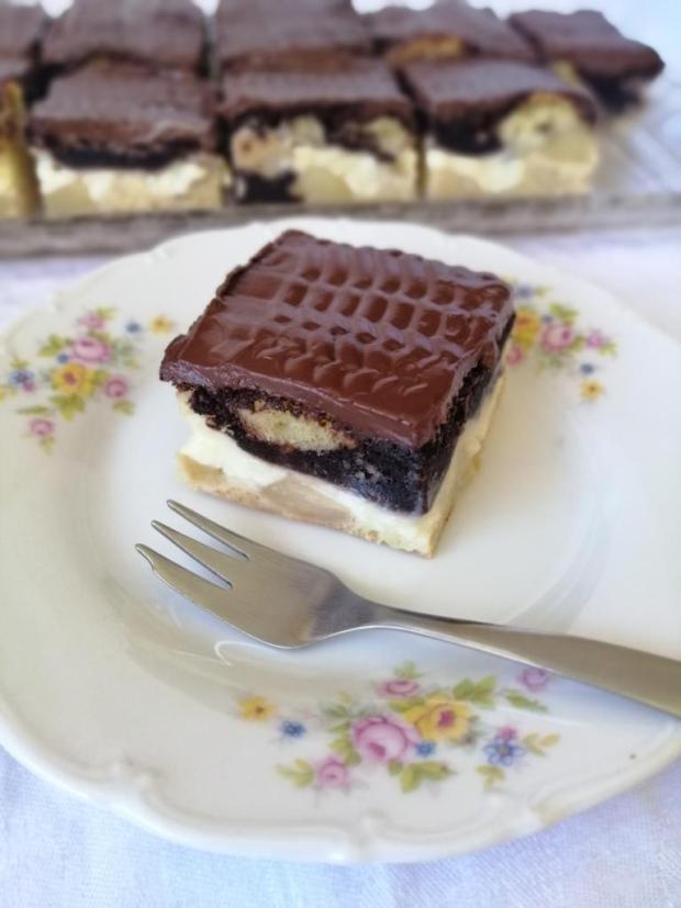 Koláč s jablkami a pudingom - recept
