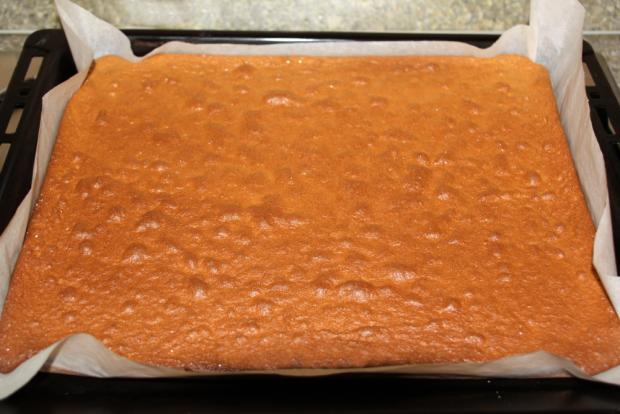 Medová roláda - recept postup 4