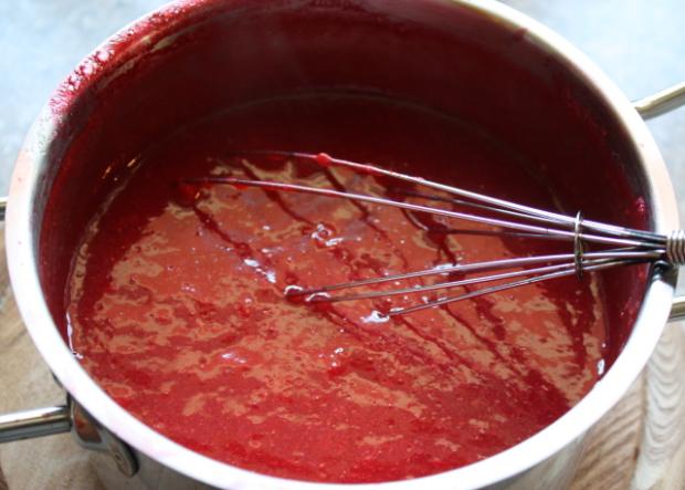Fantastická nepečená višňová torta - recept postup 4