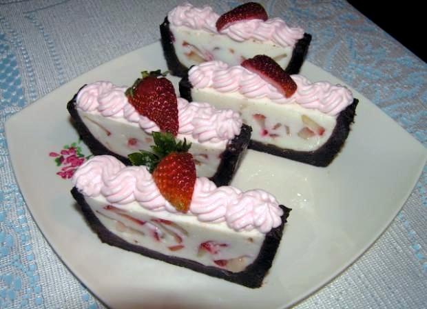 Nepečená jogurtová torta - recept