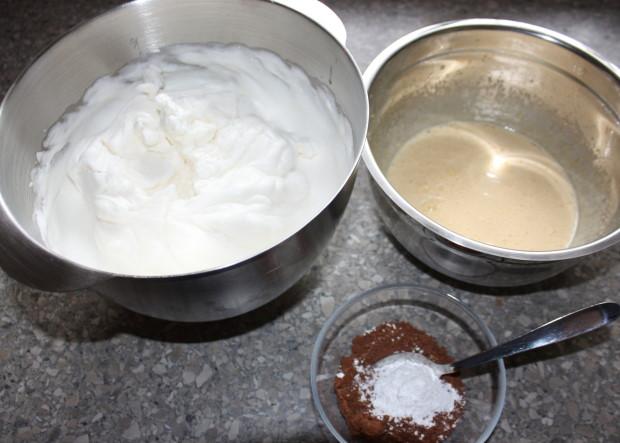 Fantastická čokoládovo - ovocná torta bez múky - recept postup 1