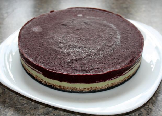RAW čučoriedková torta - recept postup 11
