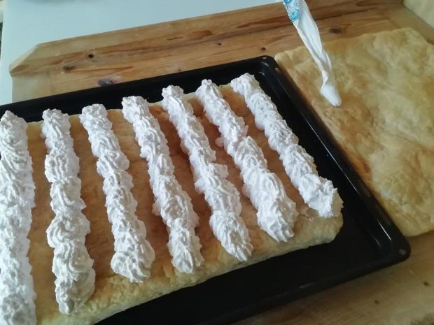 Tvarohovo - jahodové kocky. - recept postup 3