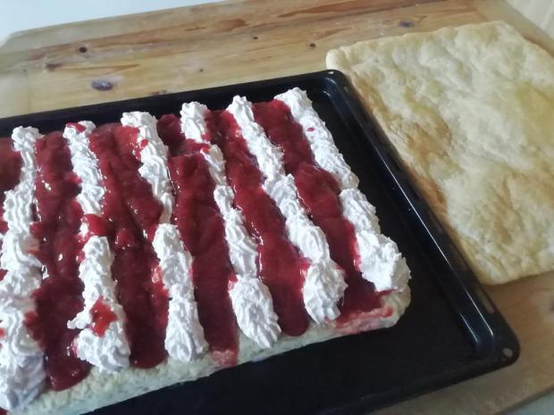 Tvarohovo - jahodové kocky. - recept postup 4
