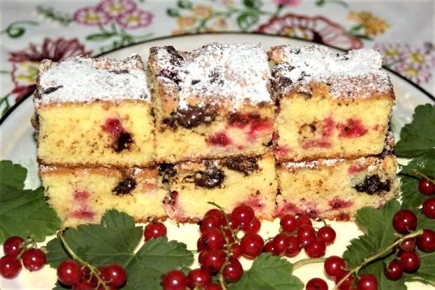Ríbezľová bublanina  s čokoládou, recept