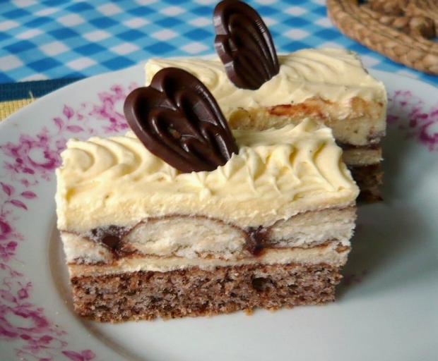 Orechovo-nutelové rezy s piškótami - recept