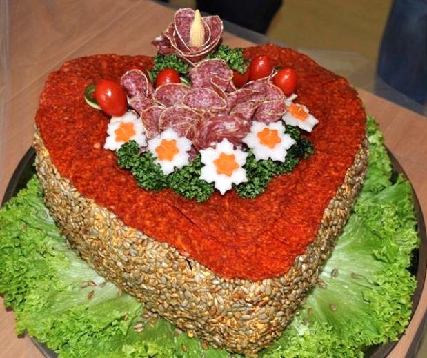 Recept na slanú tortu v tvare srdca