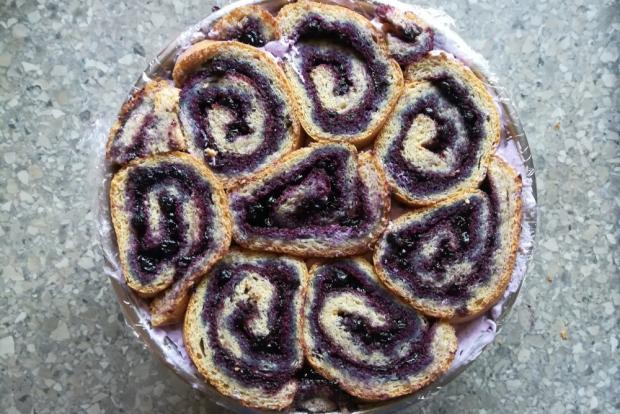 Čučoriedkova šarlota - recept postup 10