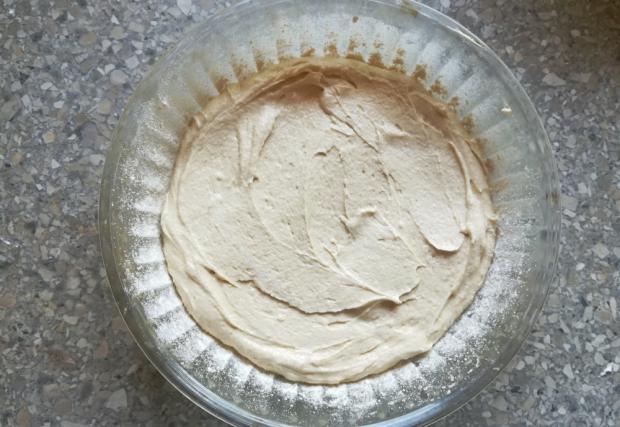 Slivkový koláč s orechovou posýpkou - recept postup 1