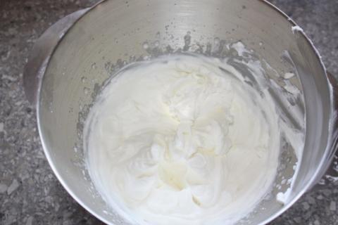Smotanovo - malinový zákusok - recept postup 6
