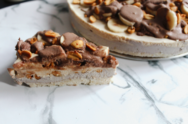 Nepečená Snickers torta - recept