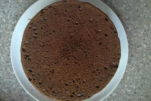 Schwarzwaldská višňová torta - recept postup 9