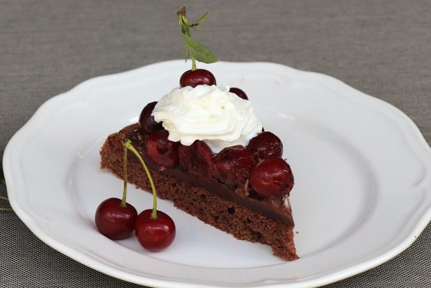 Čokoládová tortička s višňami - recept postup 2