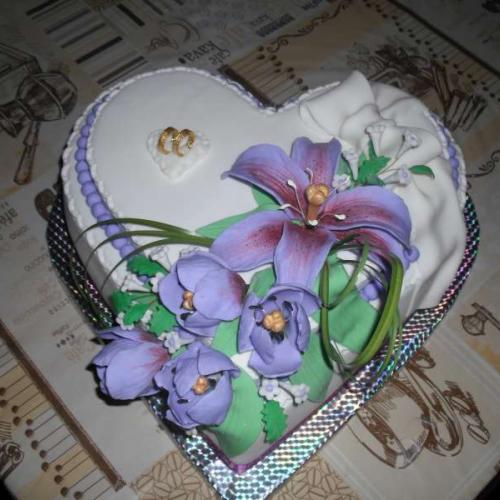 Svadobné srdce s tulipánmi