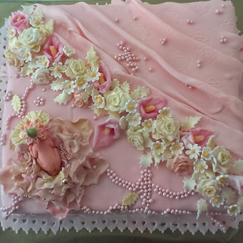 torta k uvitaniu babatka
