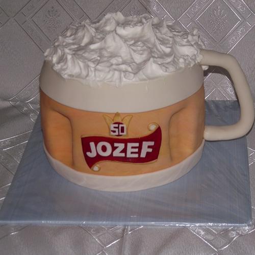 Pivný pohár