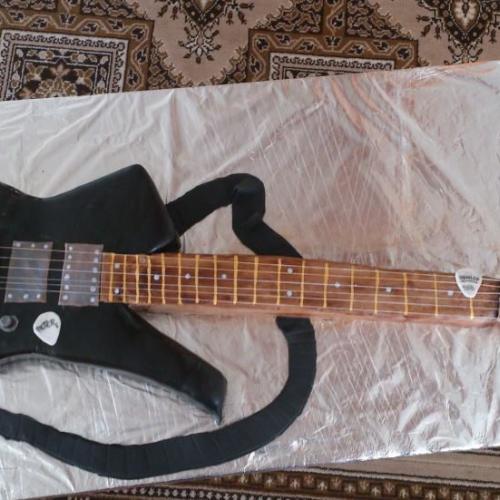 Gitara - životná veľkosť