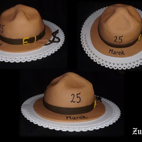 torta skautský klobúk