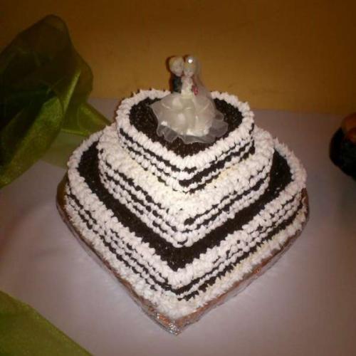 Penová torta na svadbu