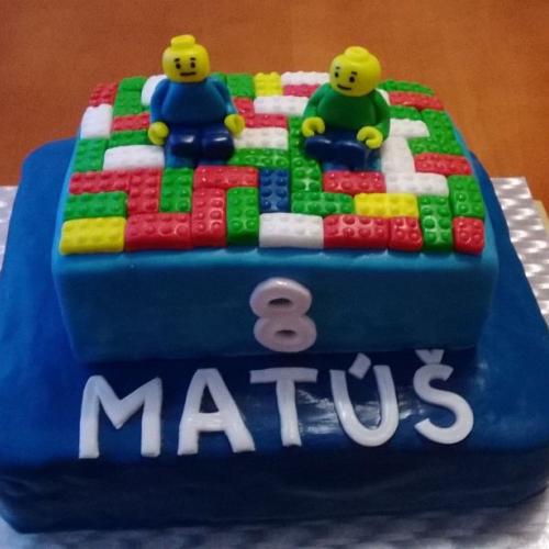 Narodeninová Lego torta (pohľad spredu)