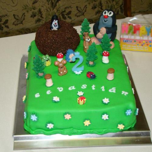 Moja prvá torta a prvý kontakt s marcipánom 