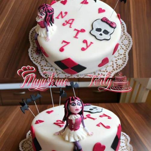 Draculaura