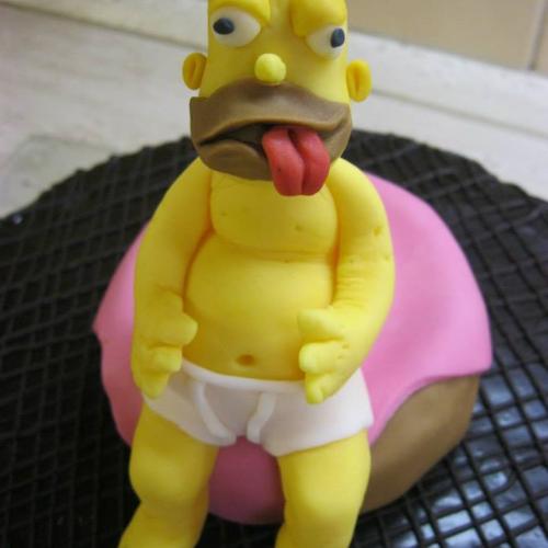 Homer Simpson na čokoládovej tortičke pre môjho syna