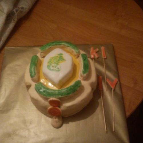 Tortička k narodeninám :-) Beyblade :-)