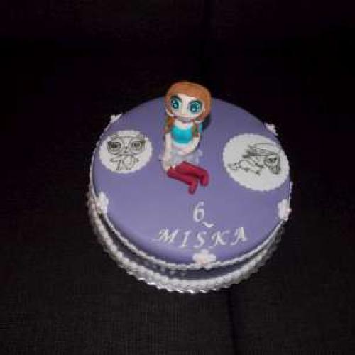 Littlest pet shop girl