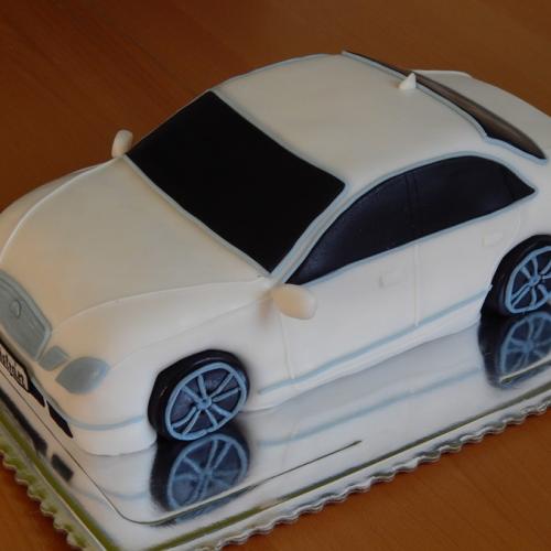 Mercedes E