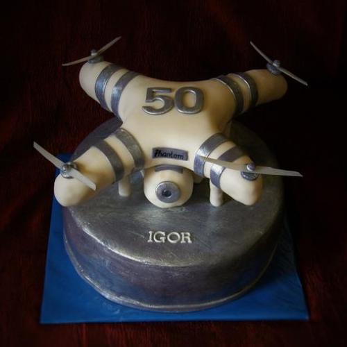 Dron cake