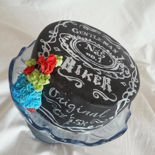 Moja prva chalkboard cake