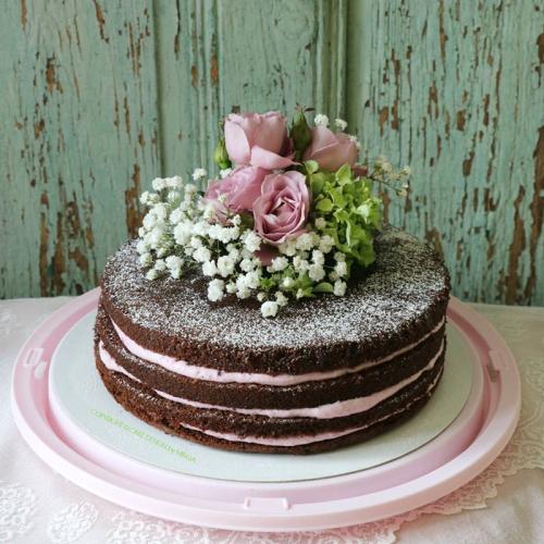naked cake
