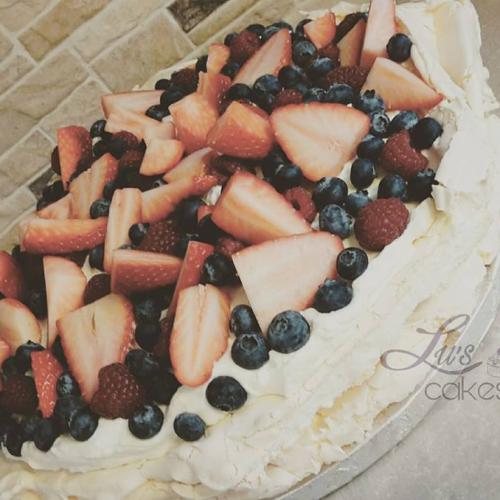 Pavlova torta