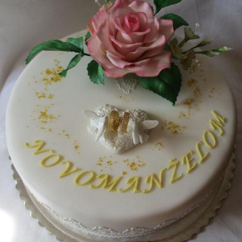 Svadobna torta