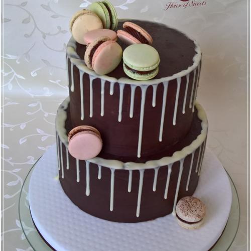 Drip cake & Makrónky