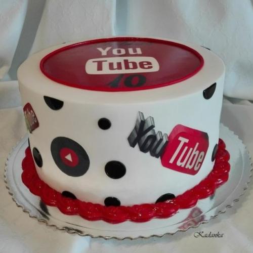 Pre Youtubera