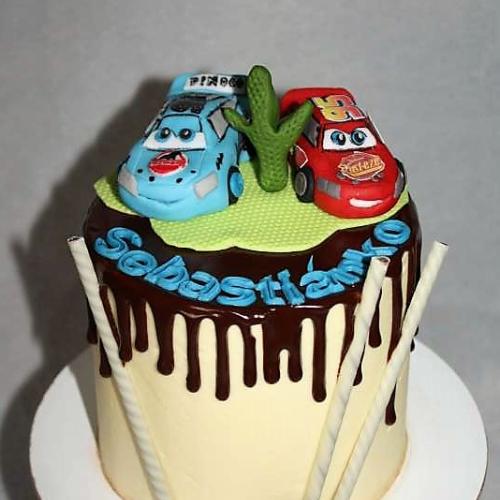 Detská drip torta