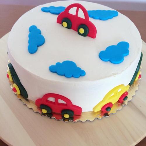 Čokoládová torta s jahodami