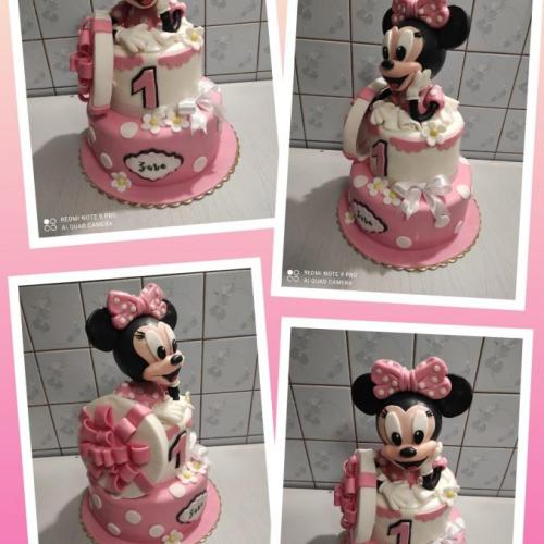 Narodeninová Minnie tortička pre Zarku